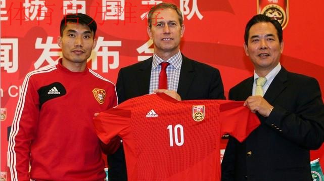 阿兰·佩兰不再担任男足国家队主教练 协会即启动新帅选聘工作